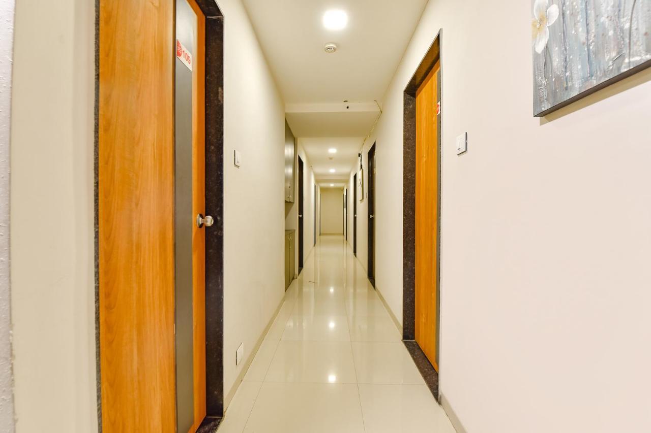 Fabhotel Happinex سورات المظهر الخارجي الصورة