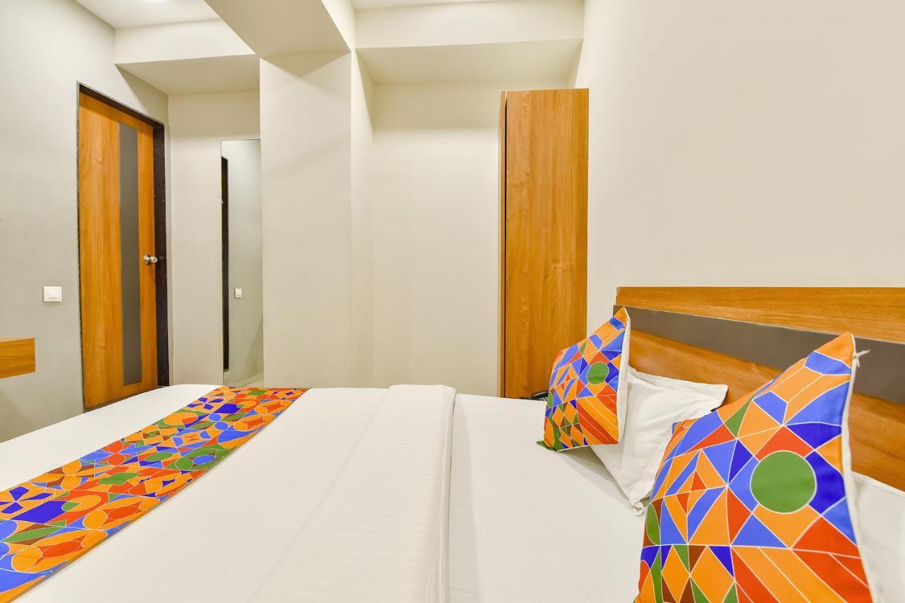 Fabhotel Happinex سورات المظهر الخارجي الصورة